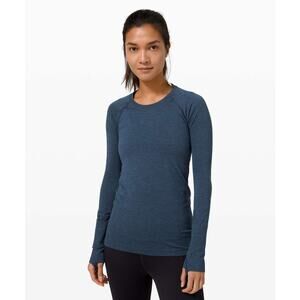 Lululemon Swiftly Tech Long Sleeve 2.0 in Ink Blue size 10
